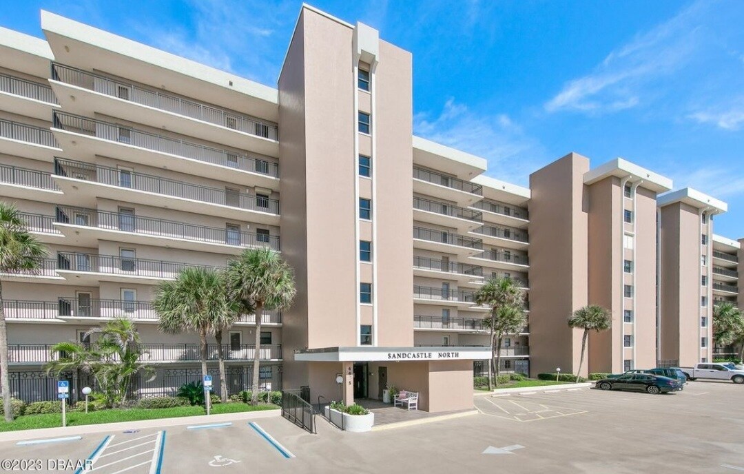 4435 S Atlantic Ave in Ponce Inlet, FL - Building Photo