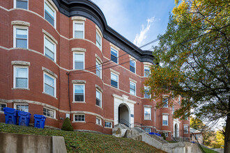 Winthrop Road Apartment Homes in Brookline, MA - Building Photo - Building Photo