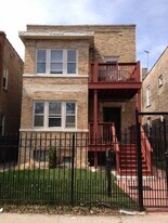 4730 N St Louis Ave in Chicago, IL - Building Photo