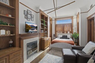 850 W Oakdale Ave, Unit O3 in Chicago, IL - Building Photo - Building Photo