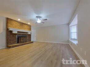 5681 Lanny Dr, Unit 107 in Powder Springs, GA - Building Photo - Building Photo