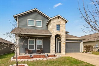 122 Denton Dr in Hutto, TX - Building Photo - Building Photo