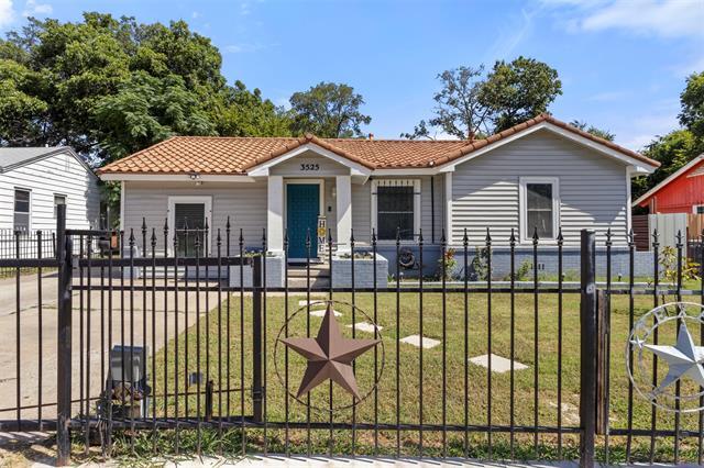 3525 Kellis St in Fort Worth, TX - Foto de edificio - Building Photo