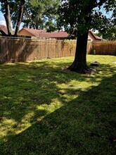 7410 Woodoak Dr in Houston, TX - Building Photo - Building Photo