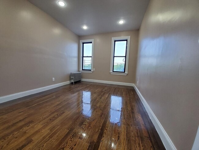 1105 Morrison Ave in Bronx, NY - Building Photo - Building Photo