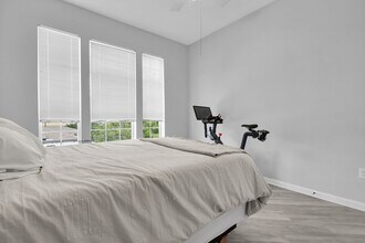 1733 Whitemarsh Way in Savannah, GA - Building Photo - Building Photo