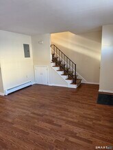 855 Black Rock Tpke in Fairfield, CT - Building Photo - Building Photo