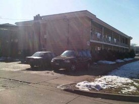 1801 S Harlem Ave Apartments