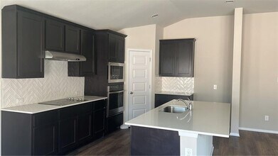 21206 Santa Carlo Ave in Leander, TX - Building Photo - Building Photo