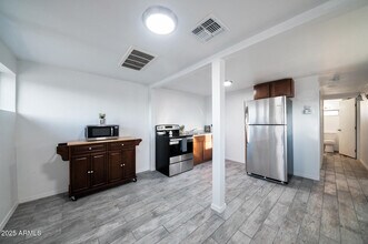 1108 S 33rd Ave in Phoenix, AZ - Building Photo - Building Photo