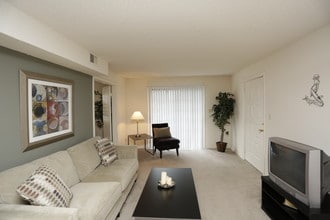 Haverford West in Shawnee, KS - Foto de edificio - Interior Photo