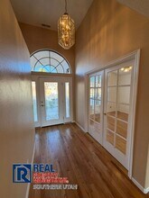 1766 Point Dr in Saint George, UT - Foto de edificio - Building Photo