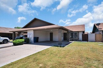 3219 E Calypso Ave in Mesa, AZ - Building Photo - Building Photo