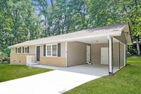 217 Ann Trail in Powder Springs, GA - Building Photo - Building Photo