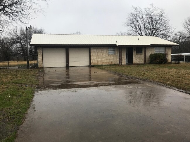 property at 2043 US-69