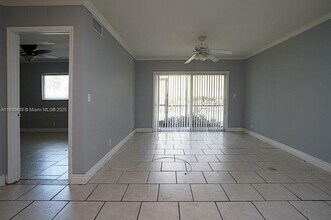 2854 NW 55th Ave in Lauderhill, FL - Building Photo - Building Photo