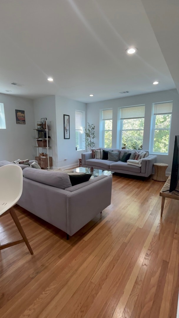 651 E Groveland Park in Chicago, IL - Building Photo - Building Photo