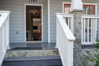 1347 Arkwright Pl SE in Atlanta, GA - Building Photo - Building Photo
