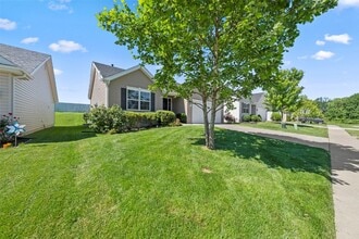492 Wabash Pl in O'Fallon, MO - Building Photo - Building Photo