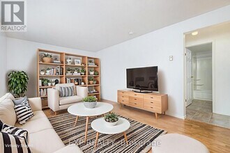 875 Laurier St in Clarence-Rockland, ON - Building Photo - Building Photo