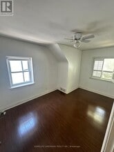 27 Craigmore Crescent in Toronto, ON - Building Photo - Building Photo