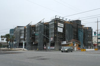 Gish Apartments in San Jose, CA - Building Photo - Building Photo