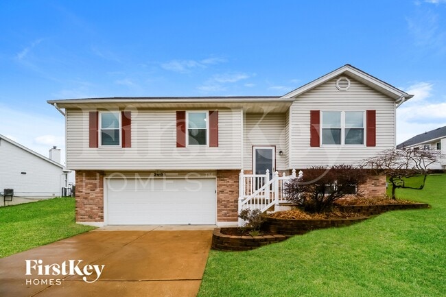 property at 2005 Rosedale Ct