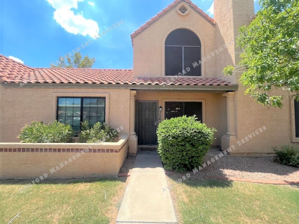 5704 E Aire Libre Ave in Scottsdale, AZ - Building Photo