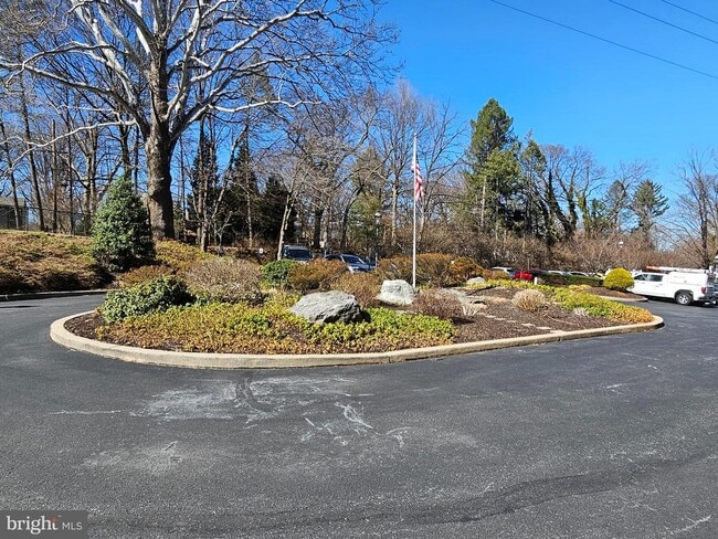 property at 1375 Pershing Blvd