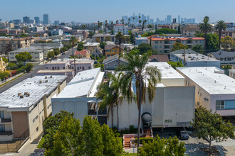 Gramercy Place Apartments in Los Angeles, CA - Building Photo - Primary Photo