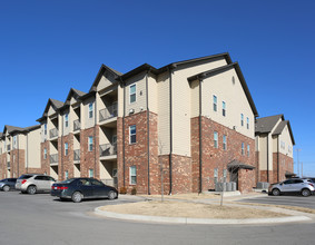 The Edge at Rouse in Pittsburg, KS - Foto de edificio - Building Photo