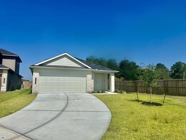 1002 Muscadine Vine Ln