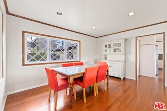2027 Linda Flora Dr in Los Angeles, CA - Building Photo - Building Photo