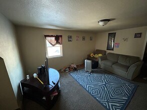 1897 1/2 E Newberry St in Appleton, WI - Building Photo - Building Photo