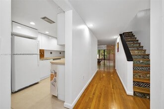 2600 Cardena St in Coral Gables, FL - Building Photo - Building Photo