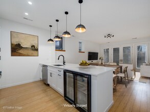 842 N Wolcott Ave in Chicago, IL - Building Photo - Building Photo