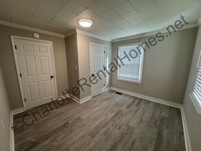 701 Hillsdale Dr in Cherryville, NC - Building Photo - Building Photo