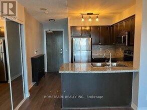 3 Michael Power Pl in Toronto, ON - Building Photo - Building Photo