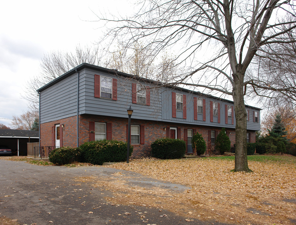 459 Mathews Rd in Youngstown, OH - Building Photo