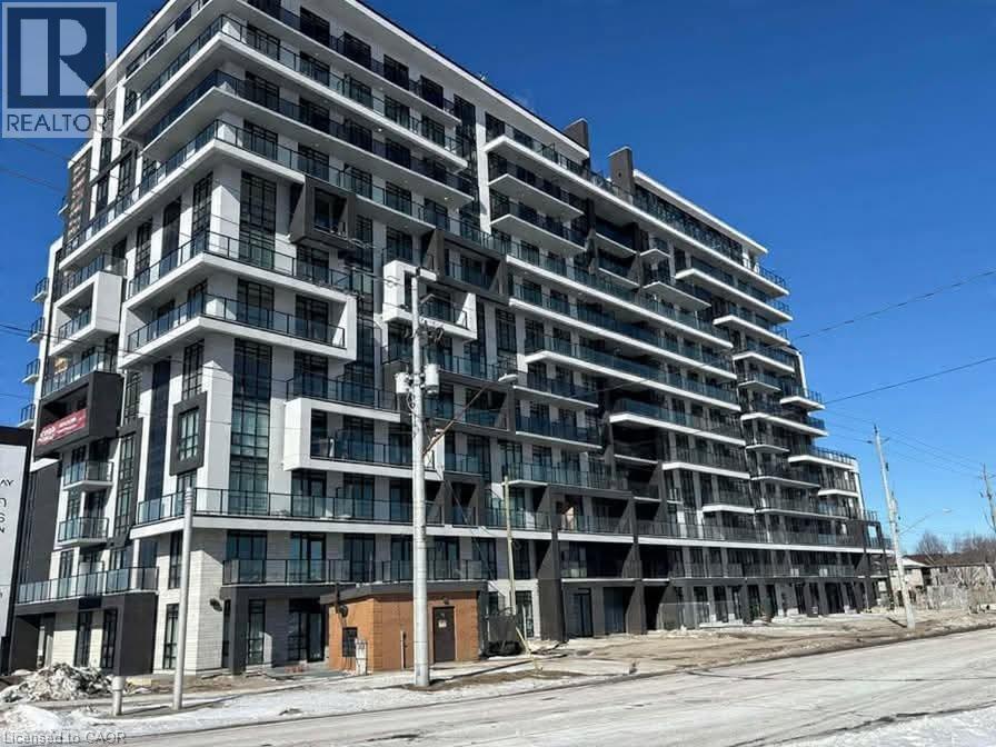 461 Green Rd in Hamilton, ON - Building Photo