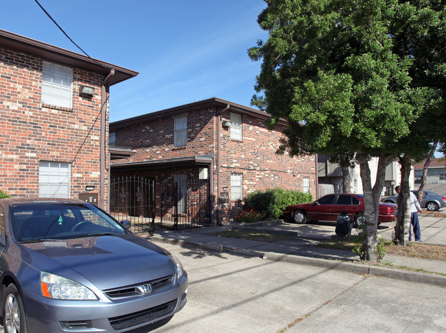 2000-2004 Hickory Ave in New Orleans, LA - Building Photo - Building Photo