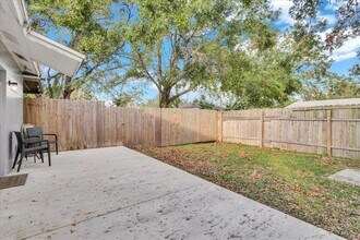 4101 W Arch St-Unit -B in Tampa, FL - Building Photo - Building Photo