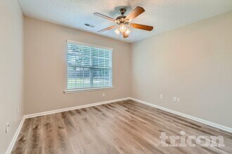 3915 Cornus Ln in Charlotte, NC - Foto de edificio - Building Photo