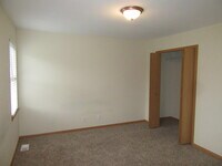 412 Galvin Pkwy photo'