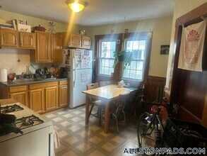 8 Bagnal St in Boston, MA - Building Photo - Building Photo