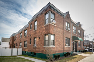 199-04 Hillside Avenue in Hollis, NY - Building Photo