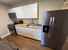 637 Washington St in Eden, NC - Building Photo