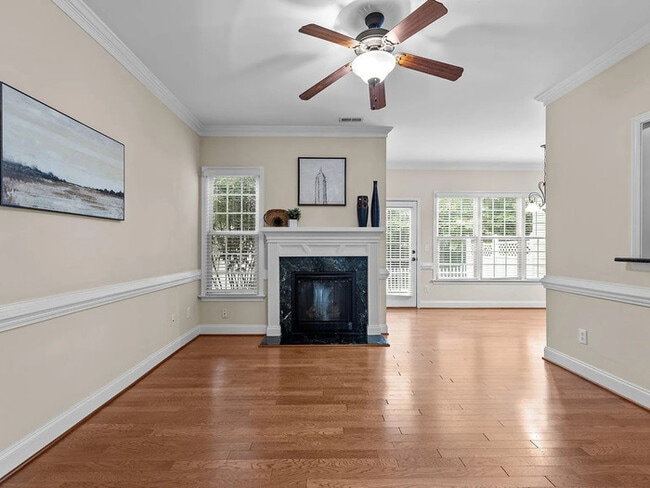 803 Myrtle Grove Ln in Apex, NC - Building Photo - Building Photo
