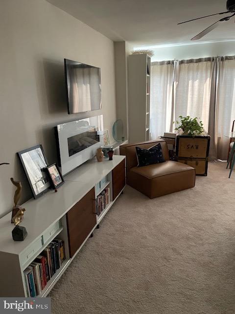 property at 5340 Holmes Run Pkwy