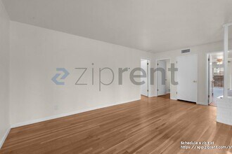 9033 Fashion Dr in Sacramento, CA - Building Photo - Building Photo